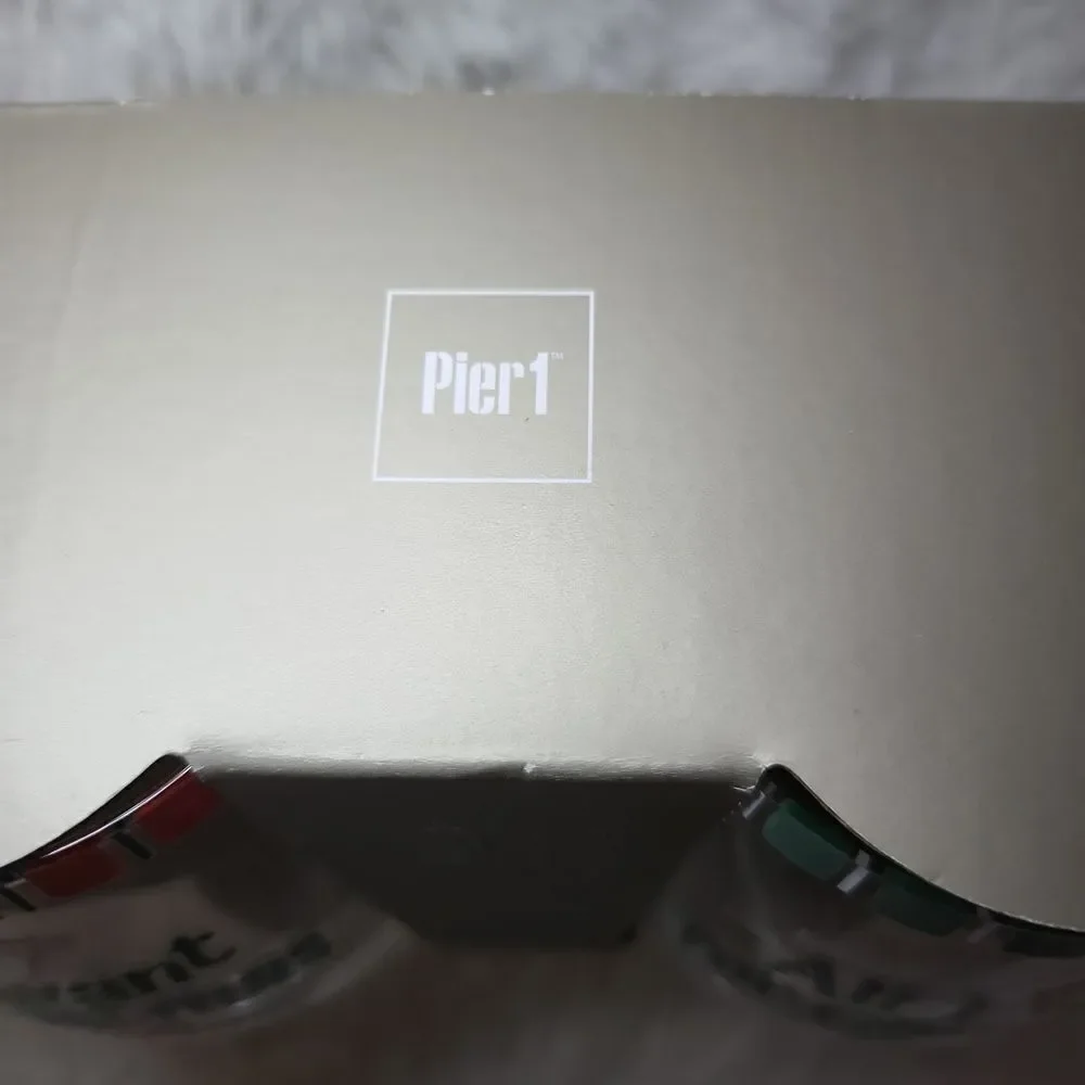 Pier one imports Christmas 🎄 wine glasses NWT!